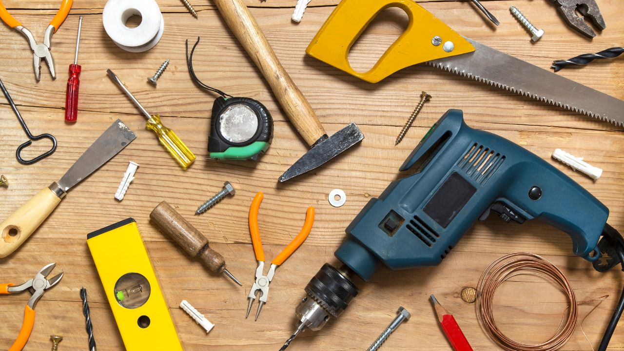 Maquinaria y herramientas